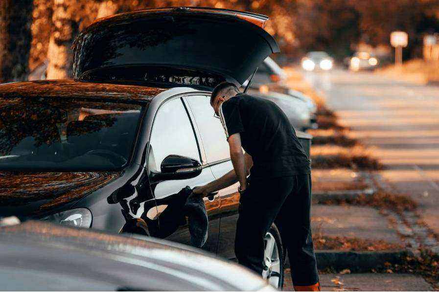 Subscribe for car rental updates